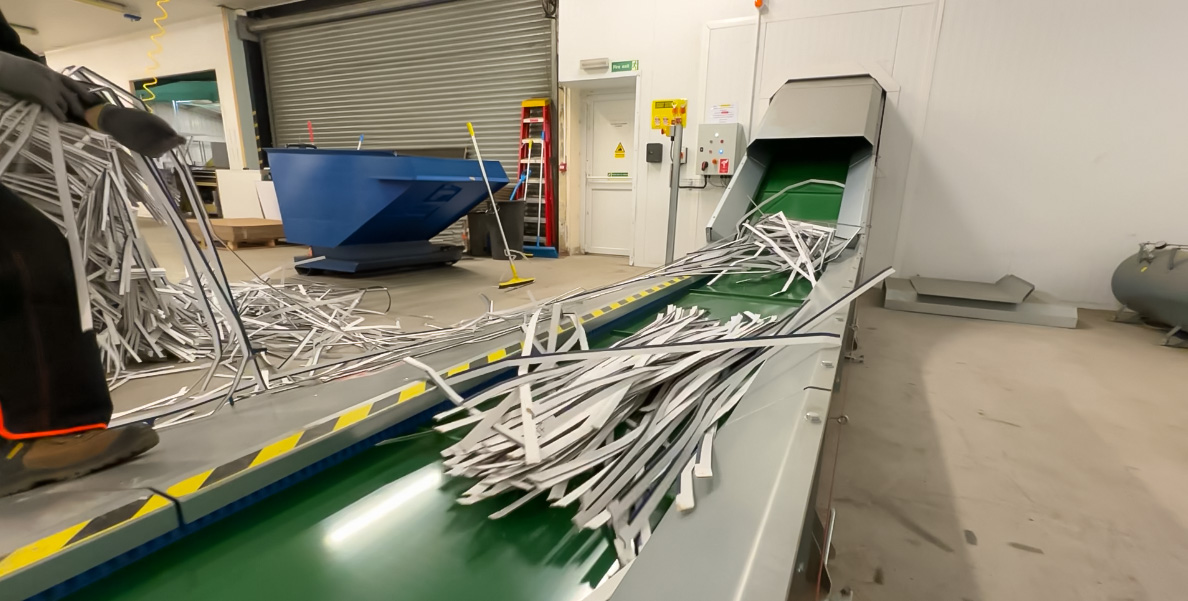 Conveyors For Cardboard Waste Handling!